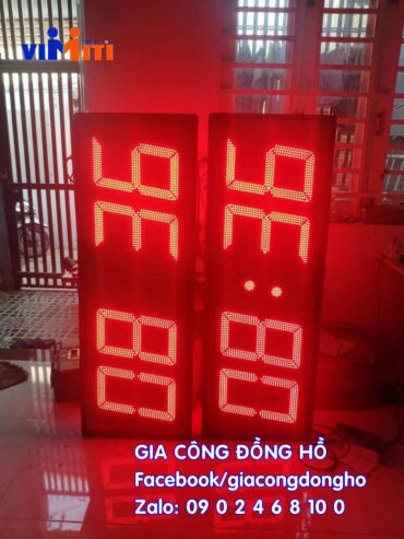 dong ho dien tu van nien gia re
